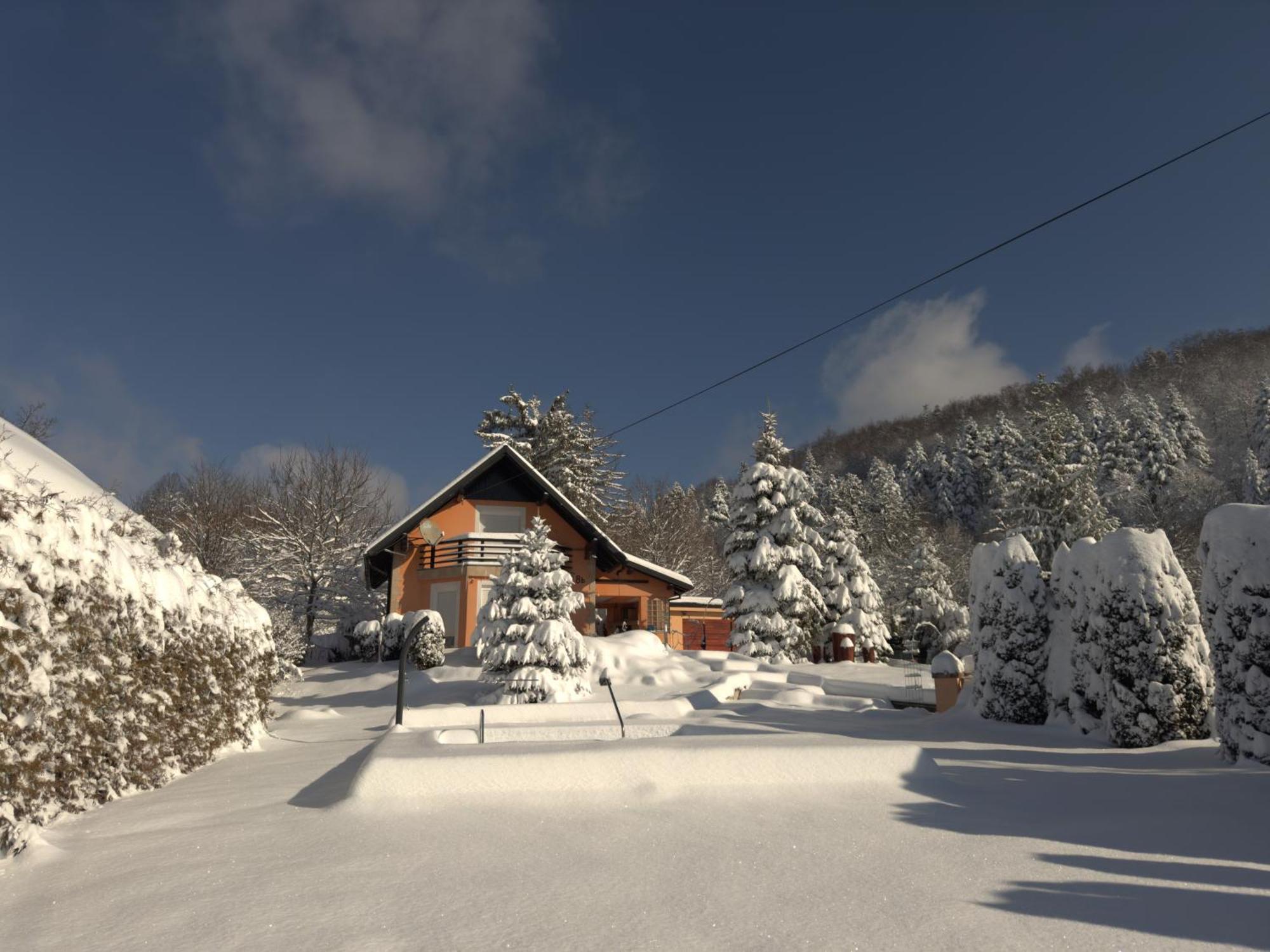 Villa Tratea - With A Heated Pool Tomici Bagian luar foto